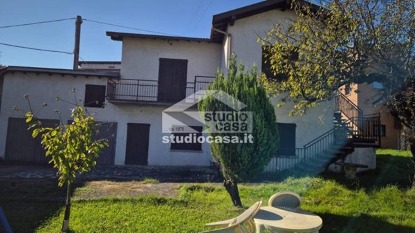 casa indipendente in vendita a Pianico