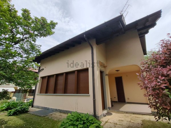 casa indipendente in vendita a Piario