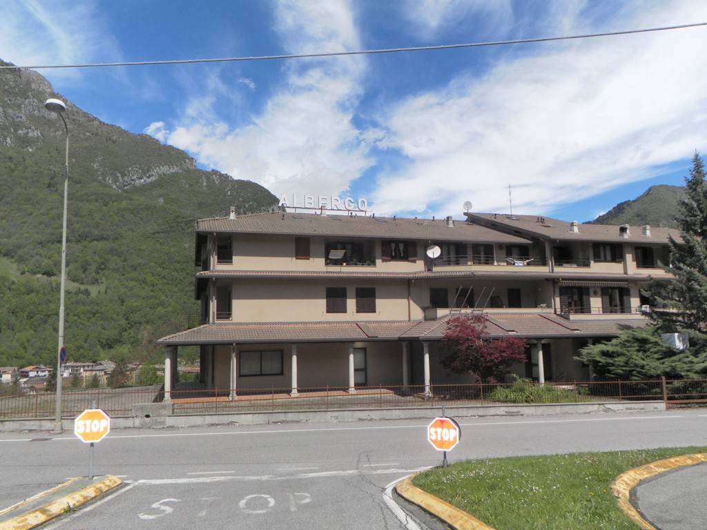 intera palazzina in vendita a Piario