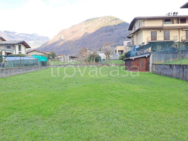 terreno edificabile in vendita a Piario in zona Groppino