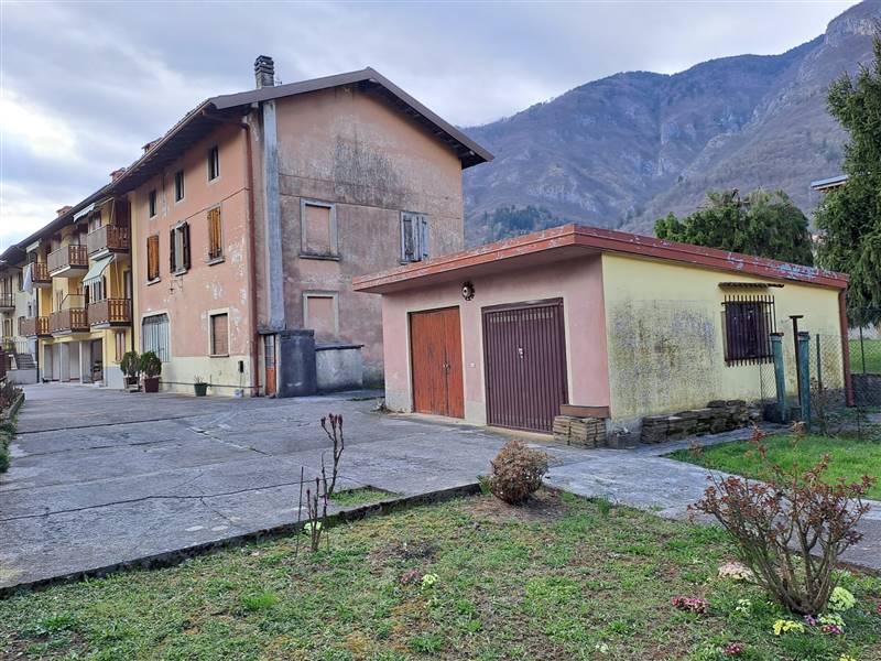 casa indipendente in vendita a Piario