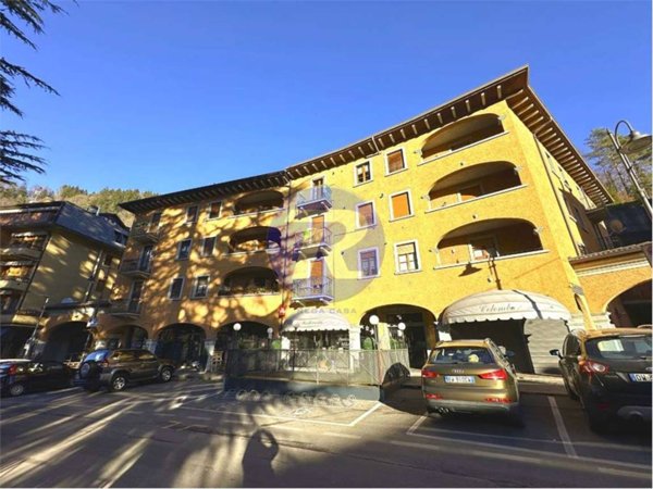 appartamento in vendita a Piazza Brembana