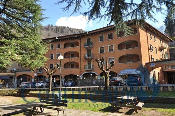 appartamento in vendita a Piazza Brembana