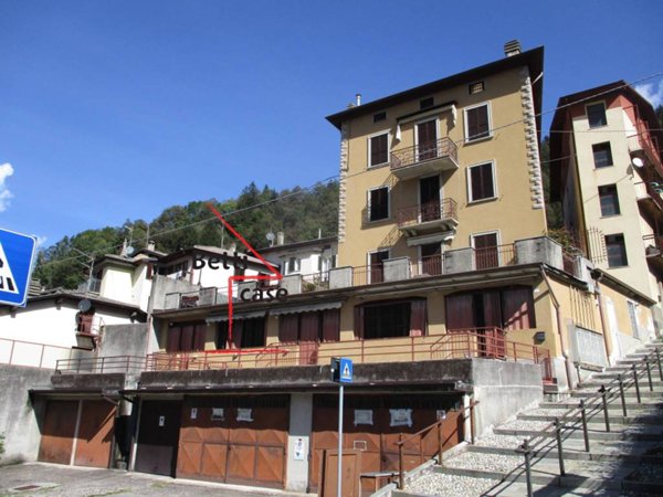 appartamento in vendita a Piazza Brembana
