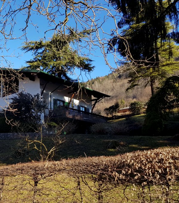 casa indipendente in vendita a Piazza Brembana