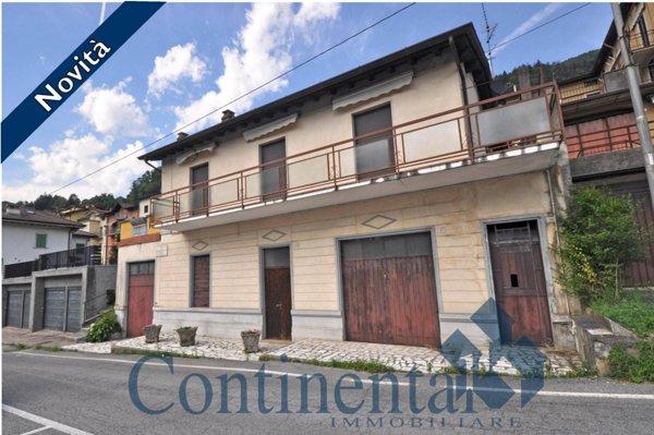 casa indipendente in vendita a Piazza Brembana