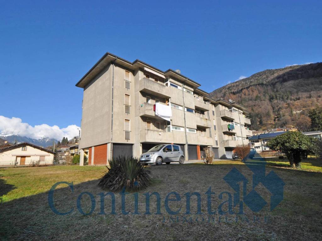 appartamento in vendita a Piazza Brembana