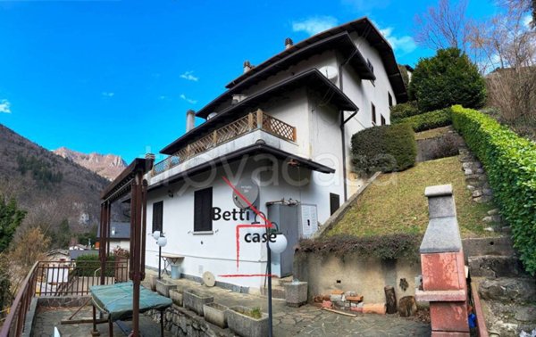 appartamento in vendita a Piazza Brembana