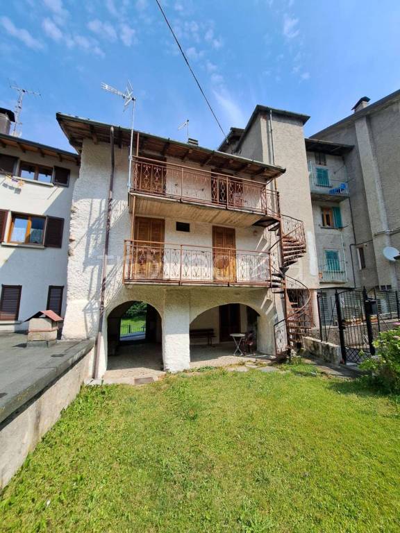 appartamento in vendita a Piazzatorre