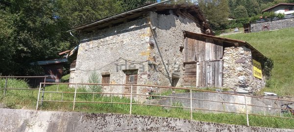 appartamento in vendita a Piazzatorre