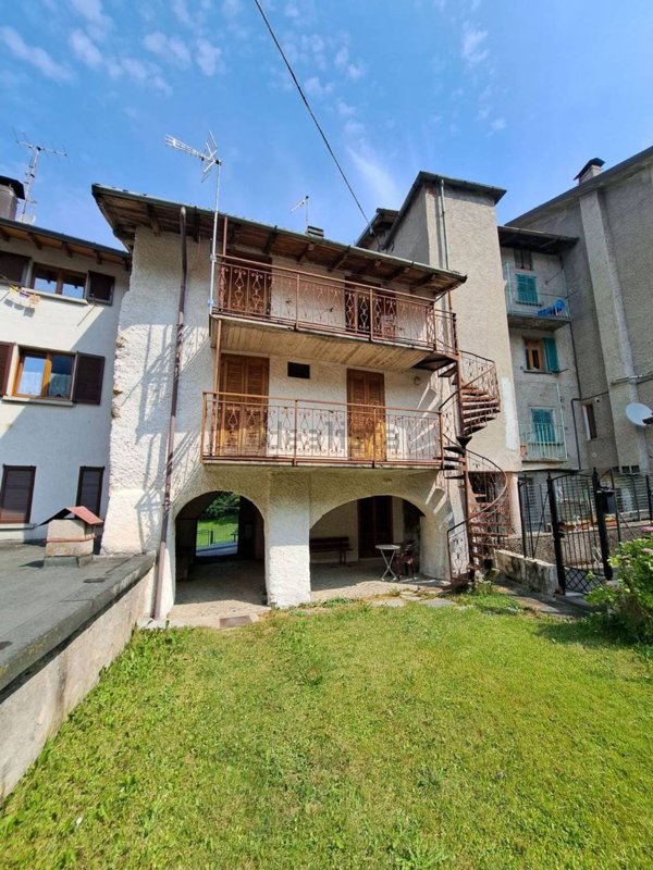 appartamento in vendita a Piazzatorre