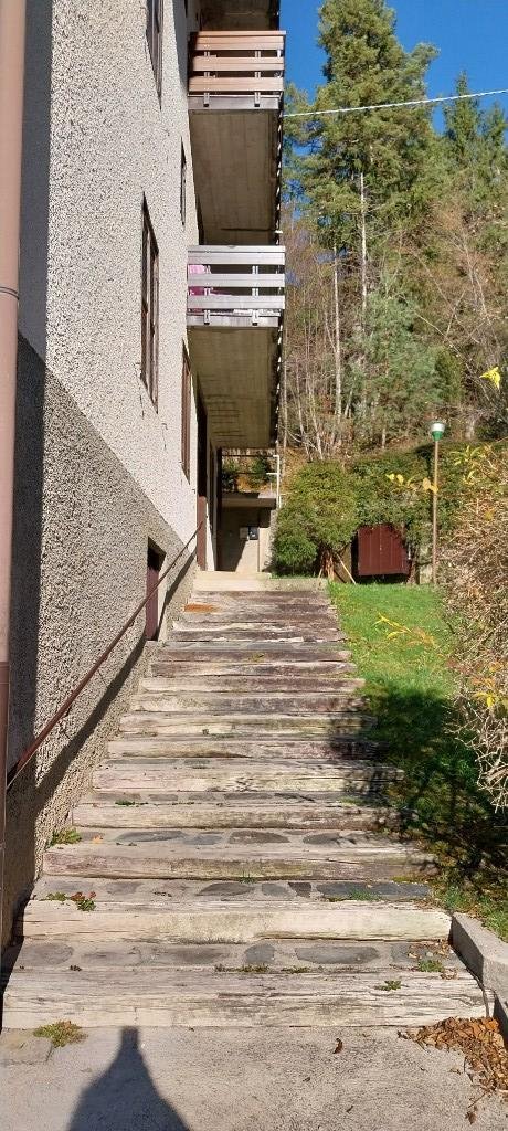 appartamento in vendita a Piazzatorre in zona Piazzo