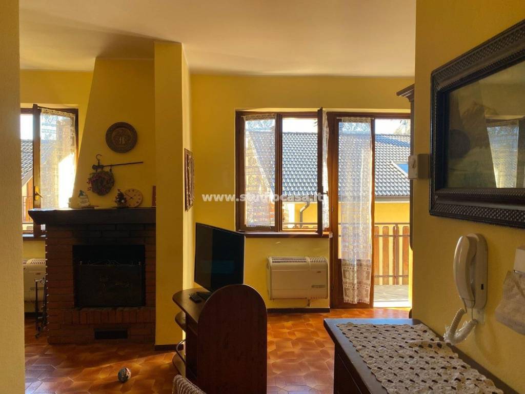 appartamento in vendita a Piazzatorre