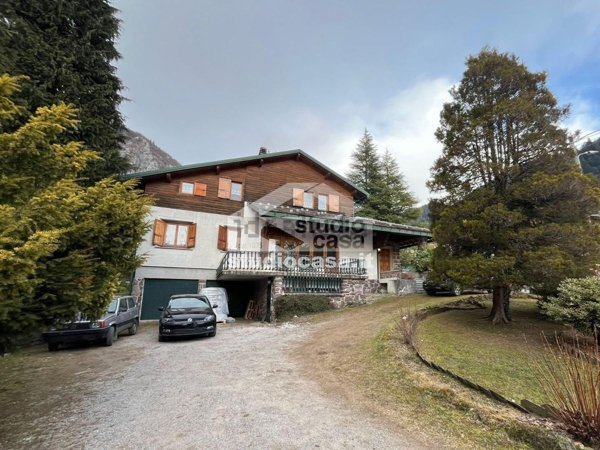 casa indipendente in vendita a Piazzatorre