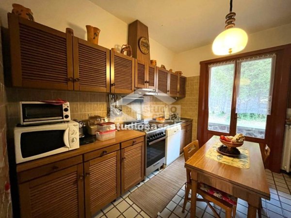 casa indipendente in vendita a Piazzatorre