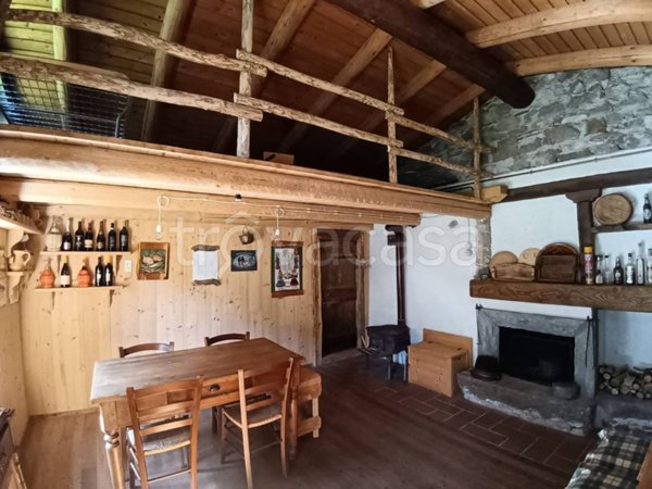appartamento in vendita a Piazzatorre