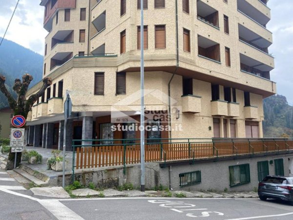 appartamento in vendita a Piazzatorre in zona Piazzole