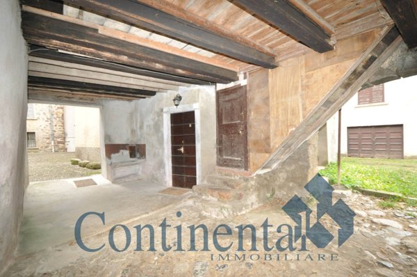 casa indipendente in vendita a Piazzolo