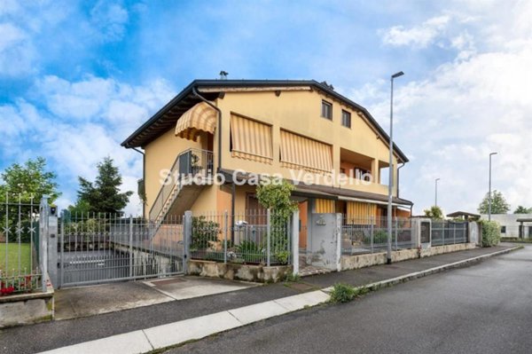 appartamento in vendita a Pognano