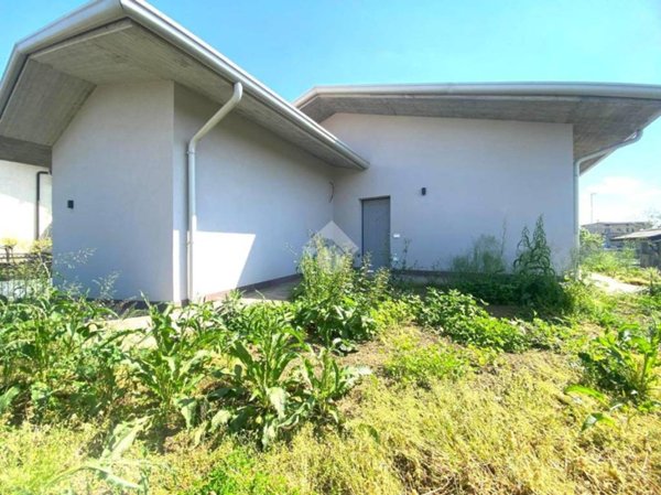 appartamento in vendita a Pognano