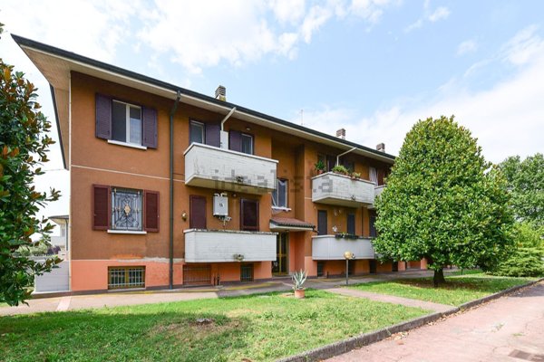 pentavano in vendita a Pognano