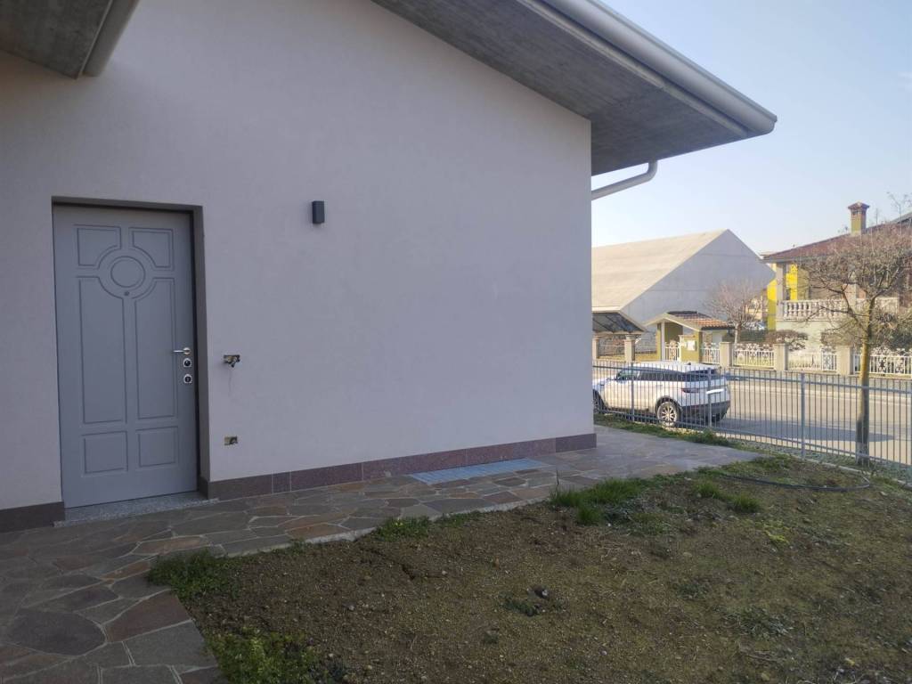 appartamento in vendita a Pognano