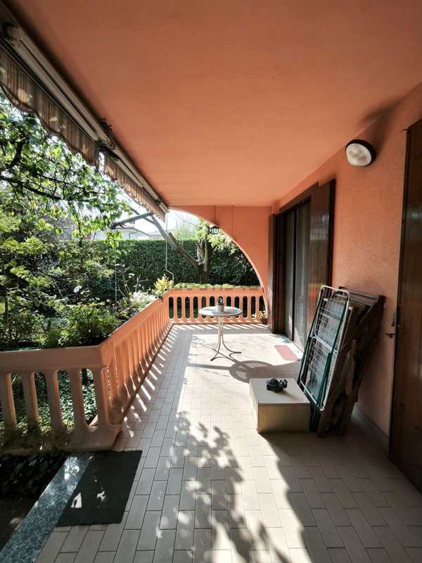 casa indipendente in vendita a Pognano
