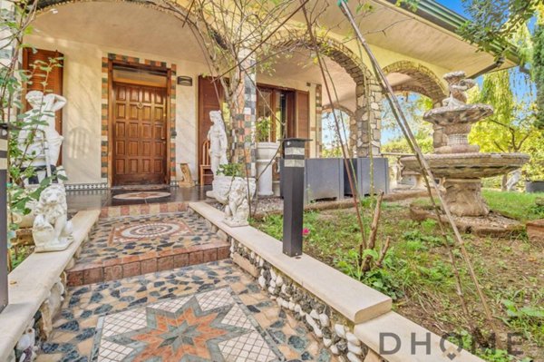 casa indipendente in vendita a Pognano