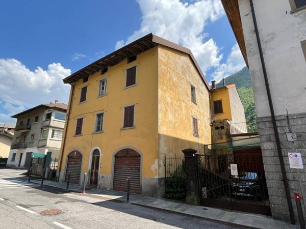 intera palazzina in vendita a Ponte Nossa