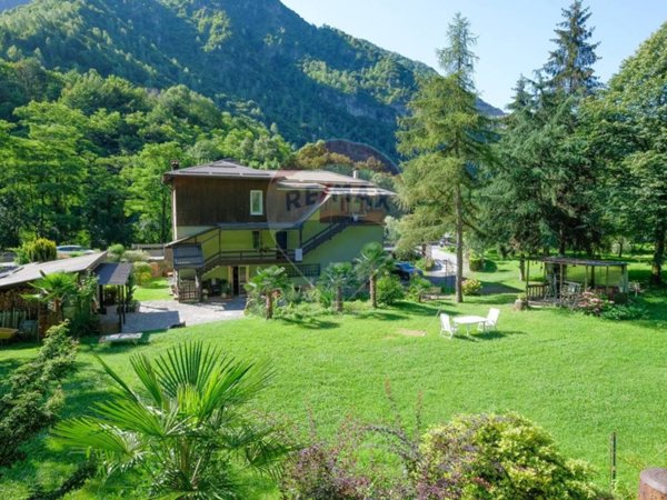 casa indipendente in vendita a Ponte Nossa