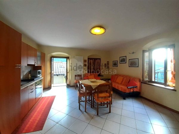 appartamento in vendita a Ponte Nossa