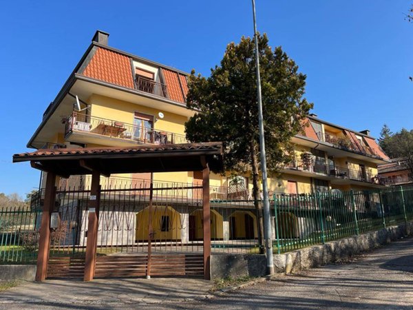 appartamento in vendita a Ponte Nossa