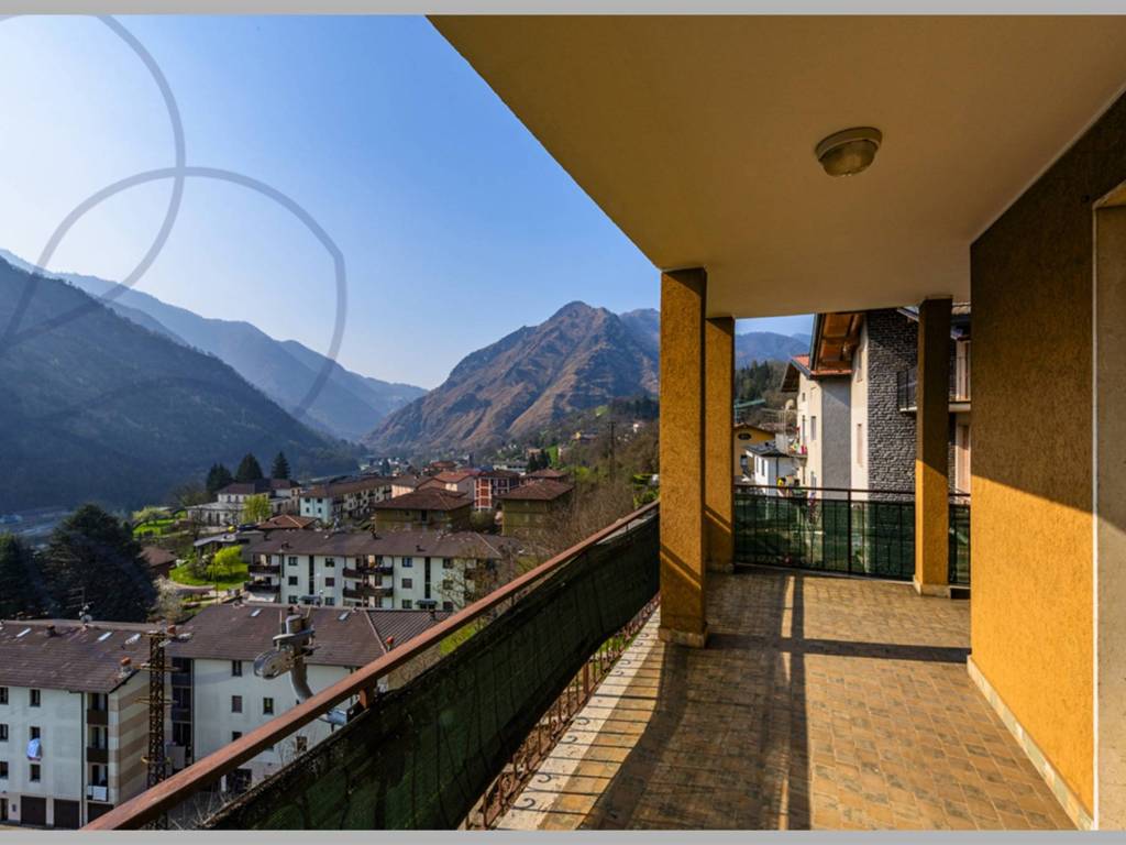 casa indipendente in vendita a Ponte Nossa