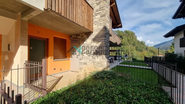 appartamento in vendita a Ponte Nossa