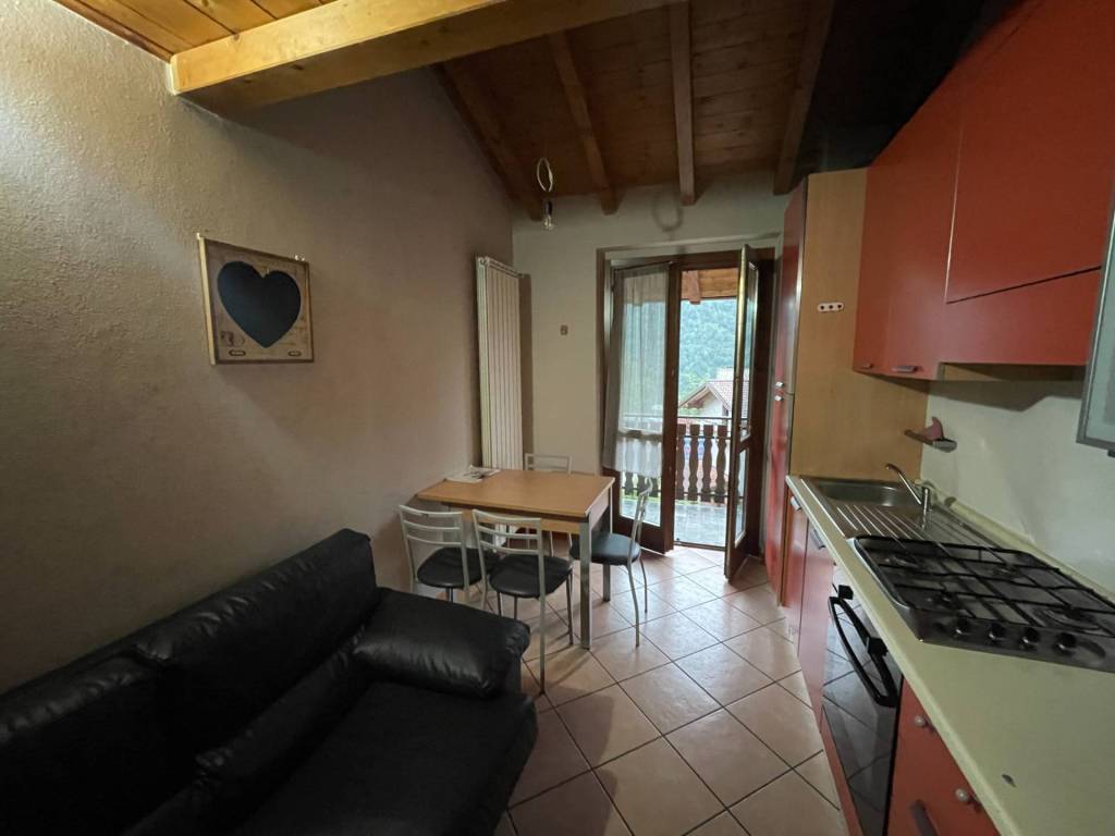 appartamento in vendita a Ponte Nossa