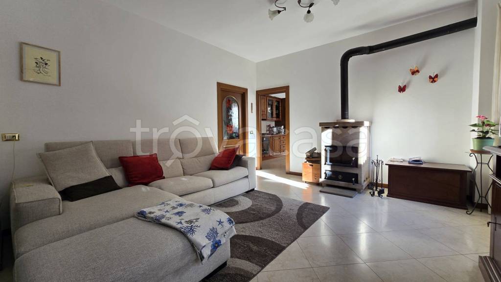 casa indipendente in vendita a Ponte Nossa