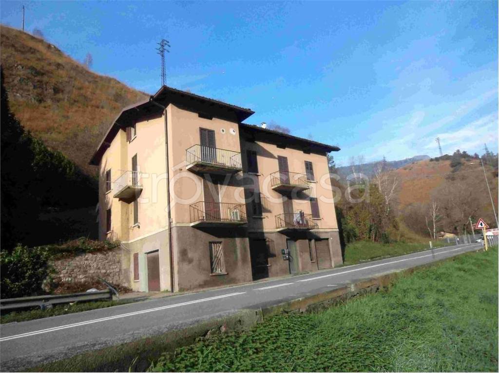 appartamento in vendita a Ponte Nossa