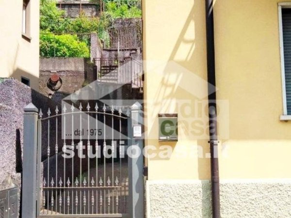 appartamento in vendita a Ponte Nossa