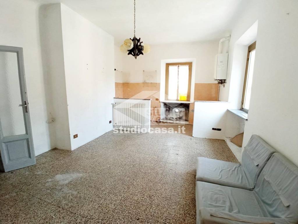 appartamento in vendita a Ponte Nossa