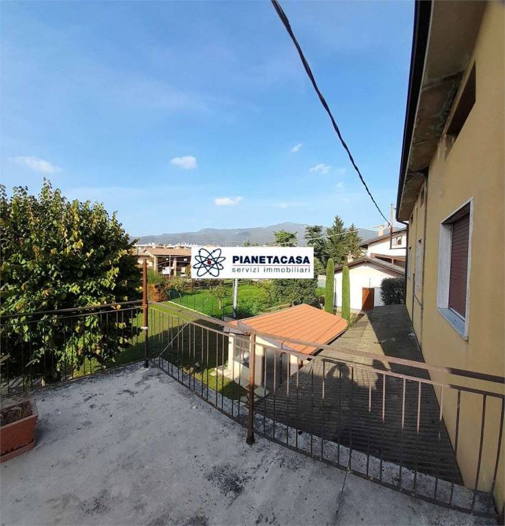 casa indipendente in vendita a Ponteranica