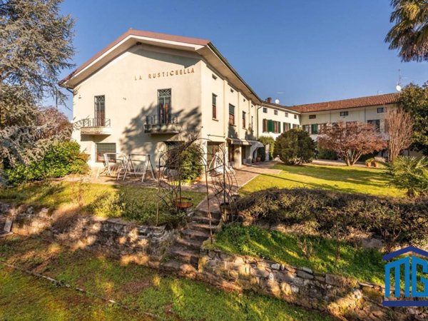 intera palazzina in vendita a Ponteranica