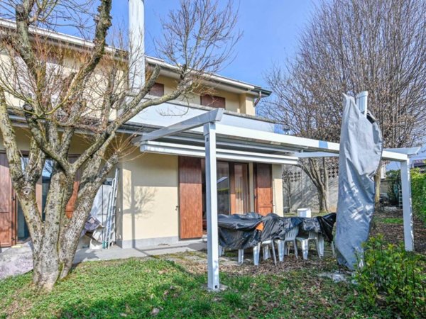 casa indipendente in vendita a Ponteranica