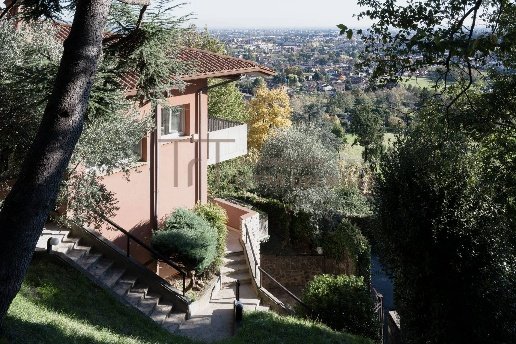 casa indipendente in vendita a Ponteranica