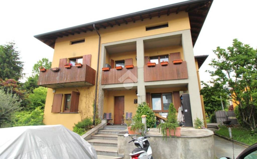 casa indipendente in vendita a Ponteranica