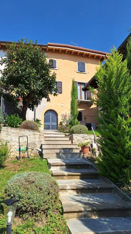 casa indipendente in vendita a Ponteranica