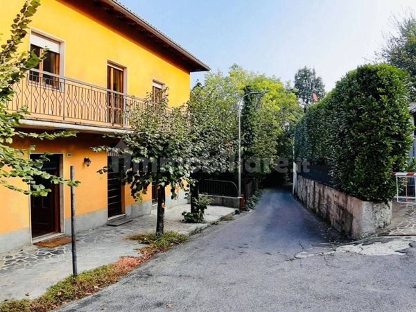 casa indipendente in vendita a Ponteranica