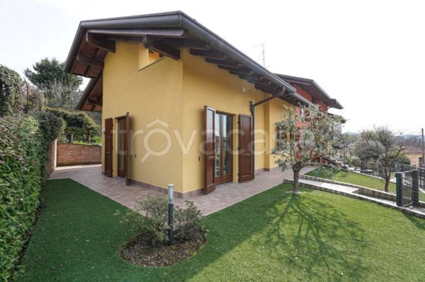 casa indipendente in vendita a Ponteranica