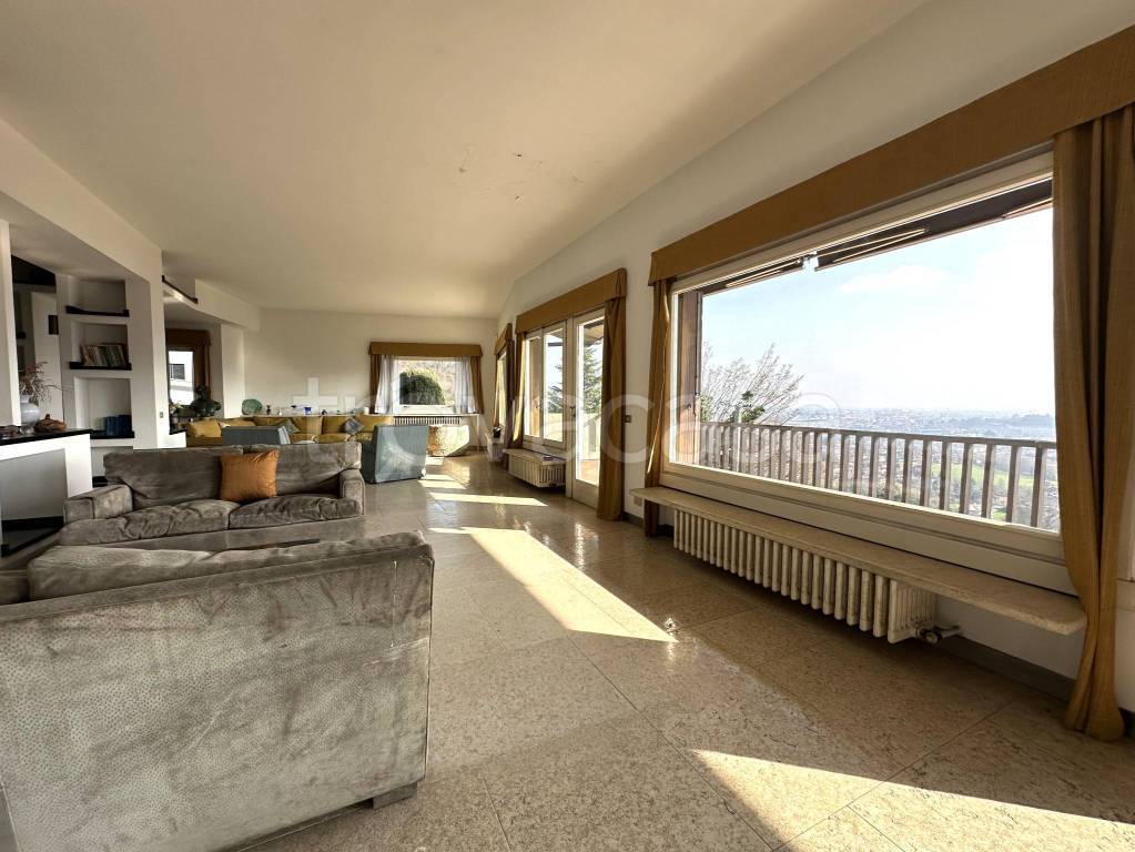 casa indipendente in vendita a Ponteranica