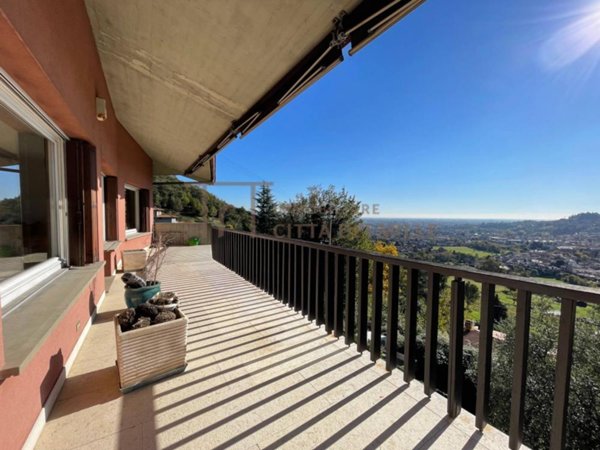 casa indipendente in vendita a Ponteranica