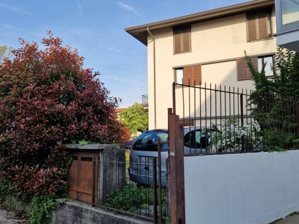 casa indipendente in vendita a Ponteranica